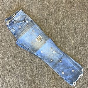 Cropped GF pants with rinestones
